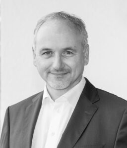 Veit Mathauer